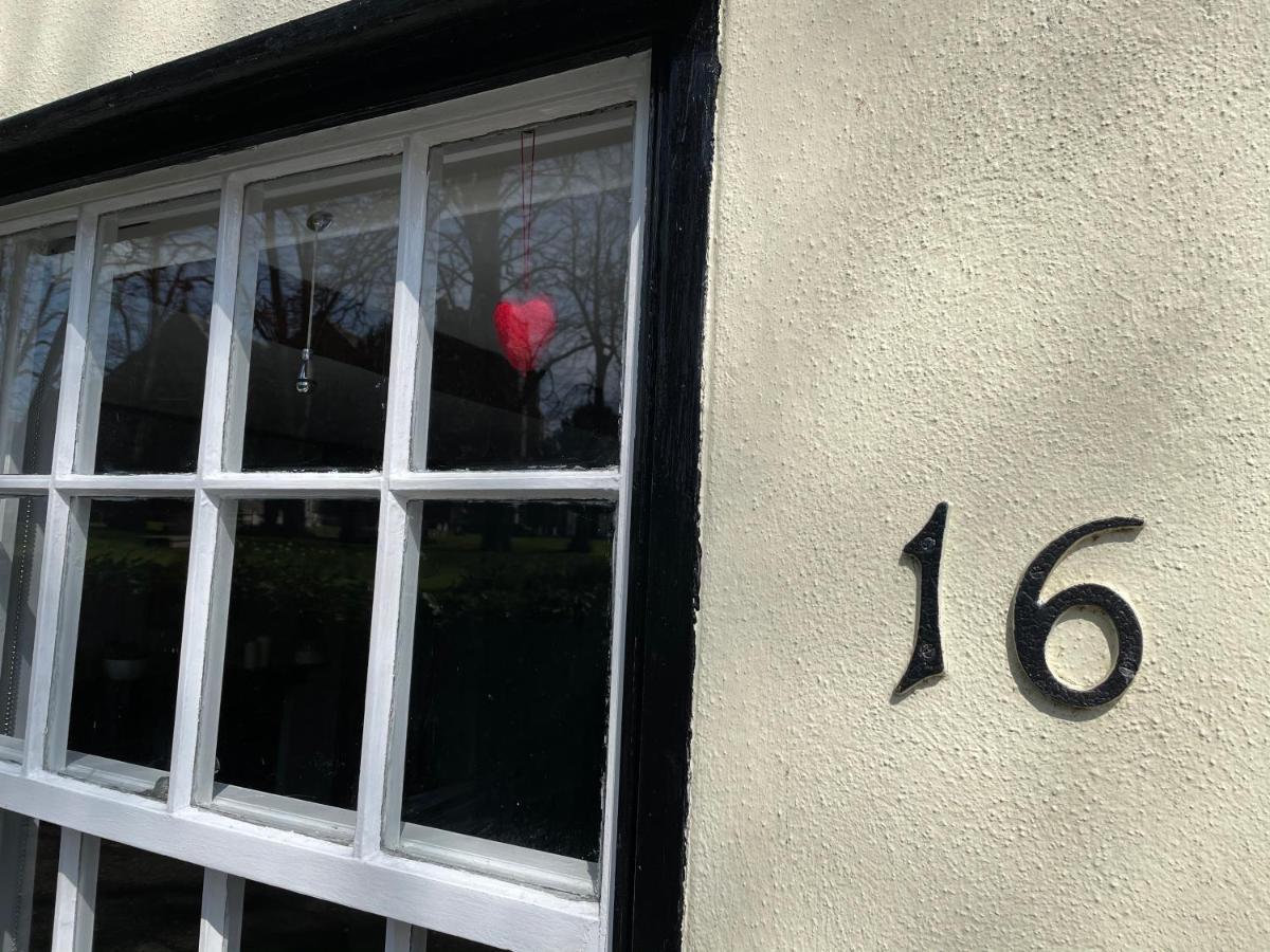 Charming Town Centre Character Cottage With Parking Stowmarket Luaran gambar